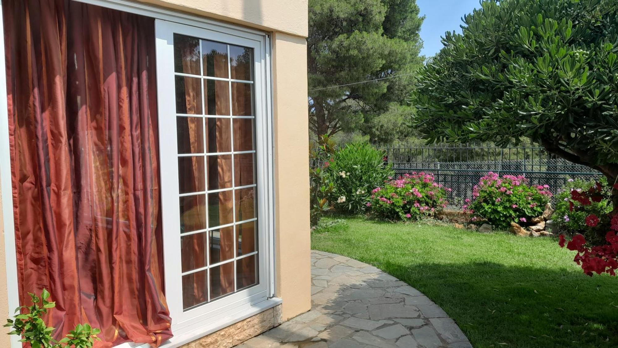 Paradise Dhaskalion Exterior photo